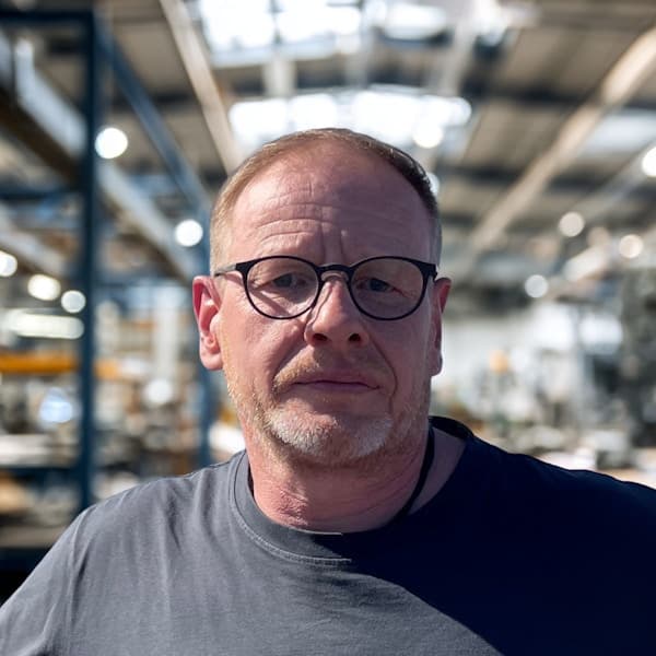 Porträt von Lars Oehlers aus dem Team von Gerhard Busch